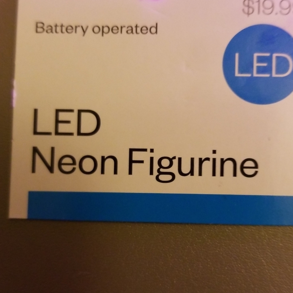 NEW LED Flamingo light - Picture 3 of 8